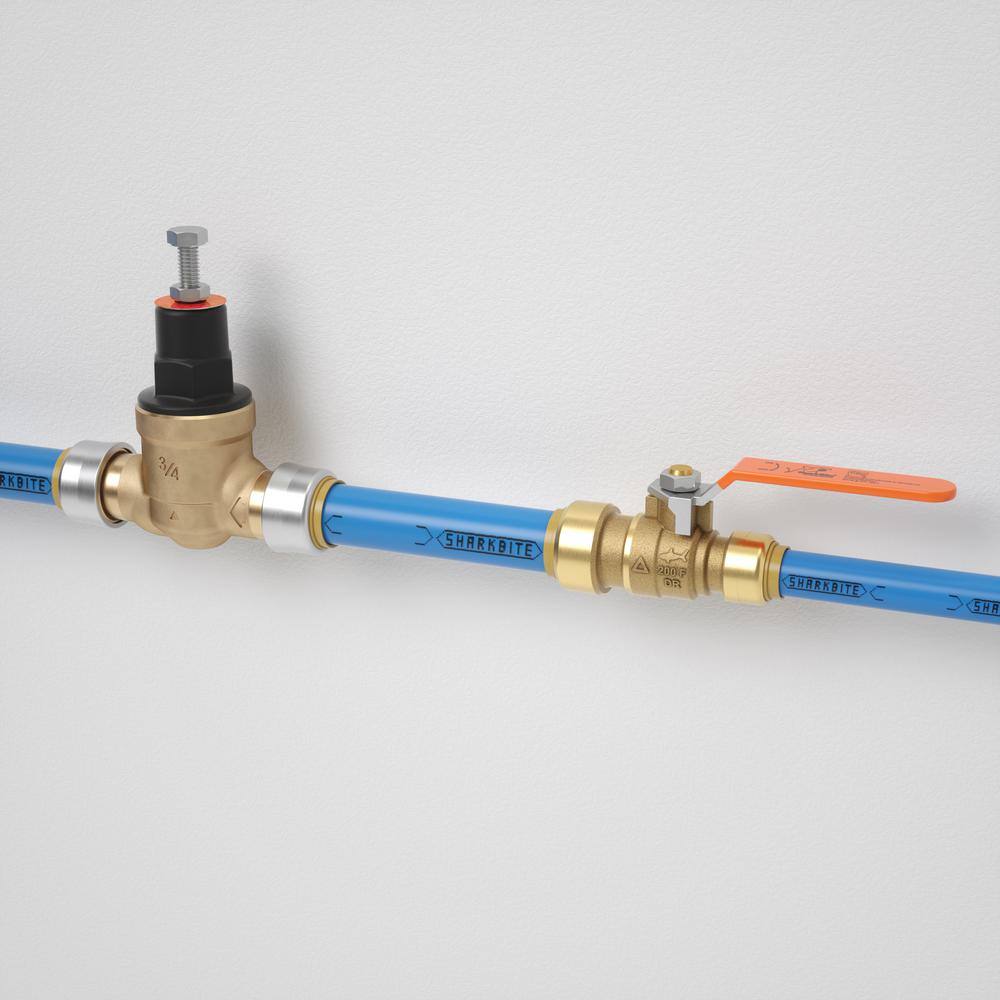 SharkBite 3/4 in. x 1/2 in. Push-to-Connect Reducing Ball Valve