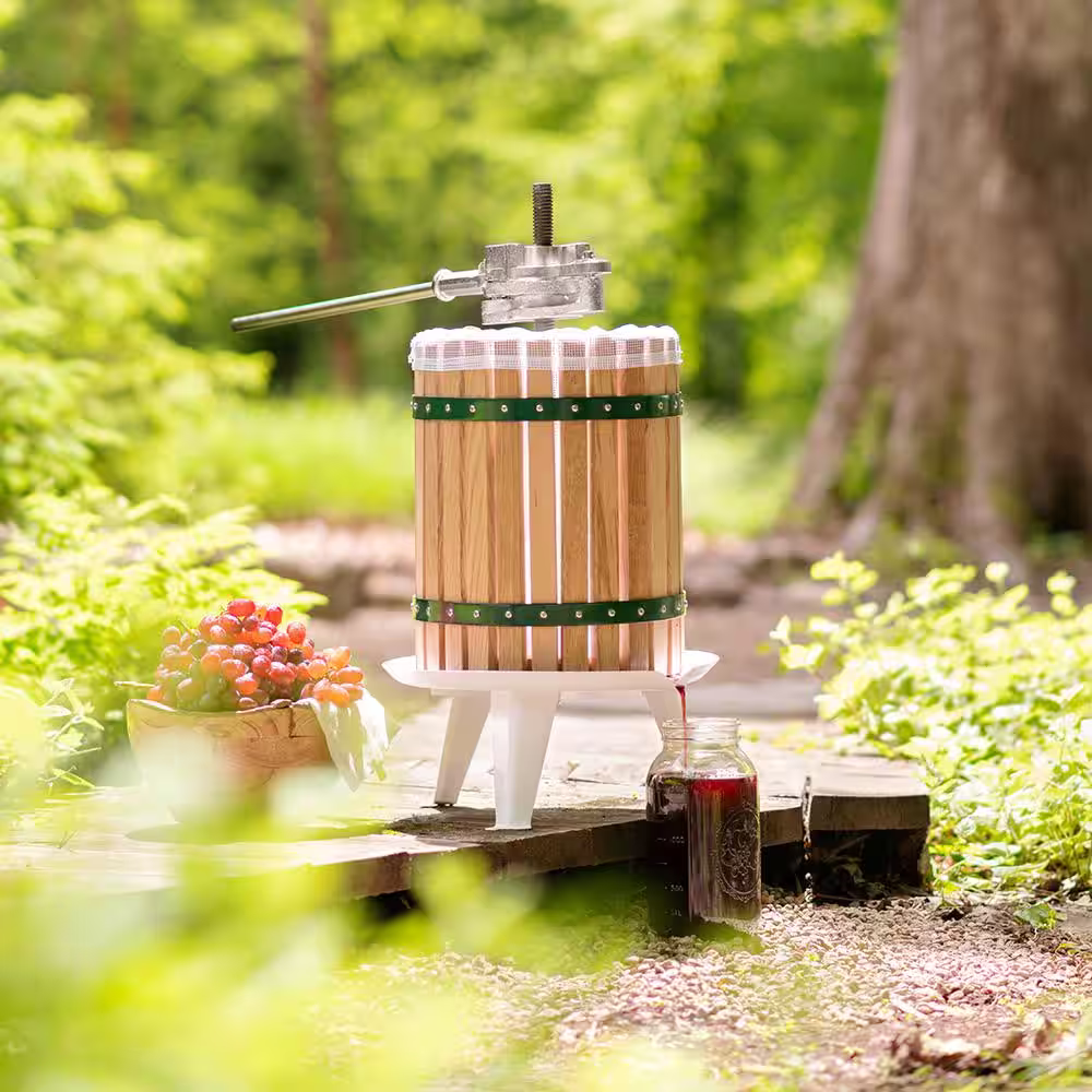 LEM Fruit and Wine Press