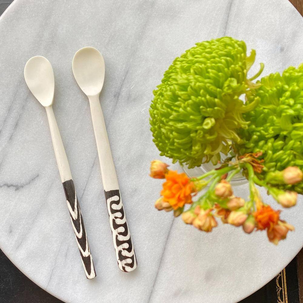 None Long Batik Bone Spoon (Set of 2)