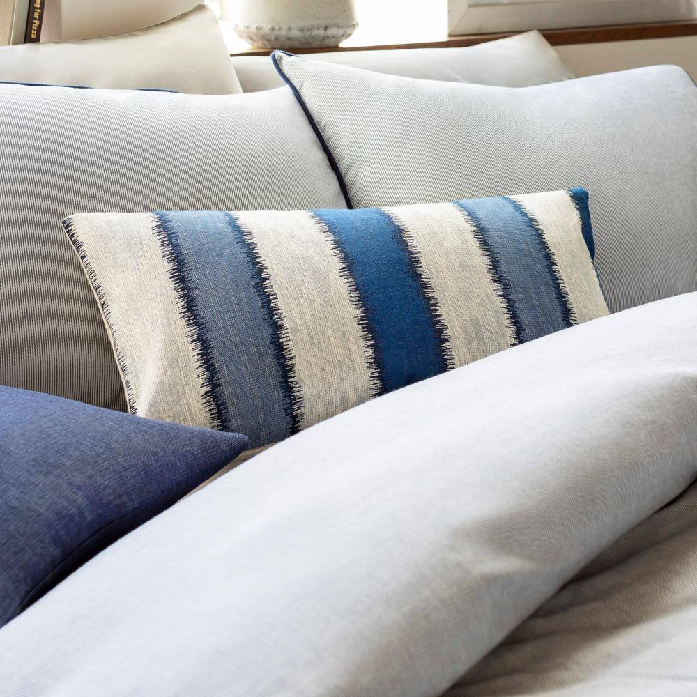 Artistic Weavers Ida Bright Blue 14 in. x 24 in. Rectangle Pillow Cover