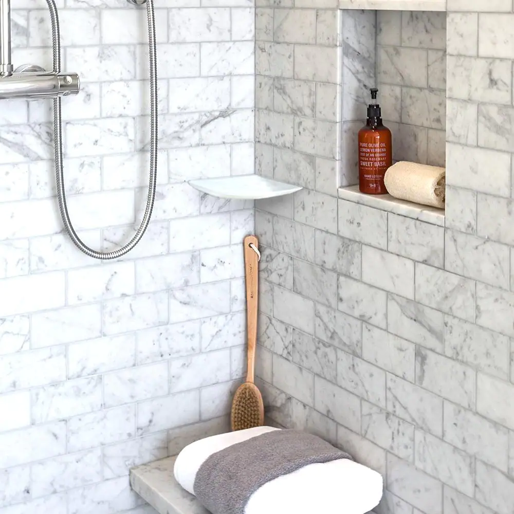 Jeffrey Court Morning Fresh White 7.625 in. x 7.625 in. Polished Marble Wall Mount Corner Shelf Tile