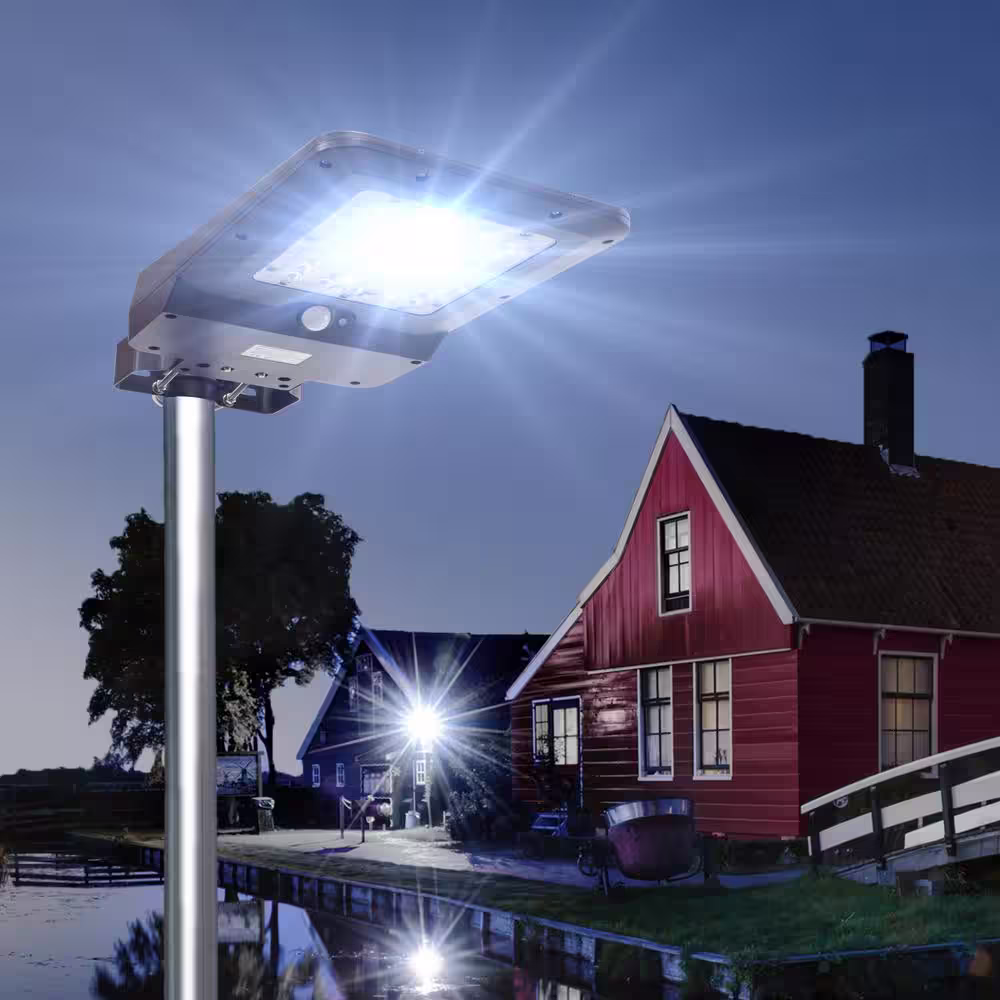 Wagan Tech Solar Powered Black 1600 Lumens Motion Activated Outdoor Integrated LED Landscape Flood Light