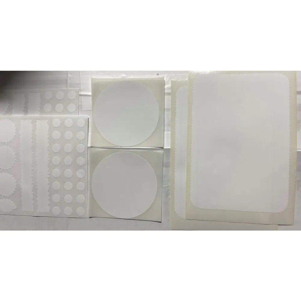 Stepsaver PRODUCTS (2) 5in x 7in (8) 1.5in x 1.5in, (48) .5in x .5in (4) .5in x 5.5in. Self-Adhesive Vinyl Siding and Fence Patch Combo Kit