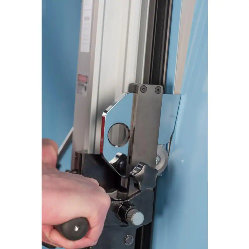 None The Multi-Material Cutter, for Auluminum, ACM, Glass and Acrylic Handles Sheets up to 65 in. H