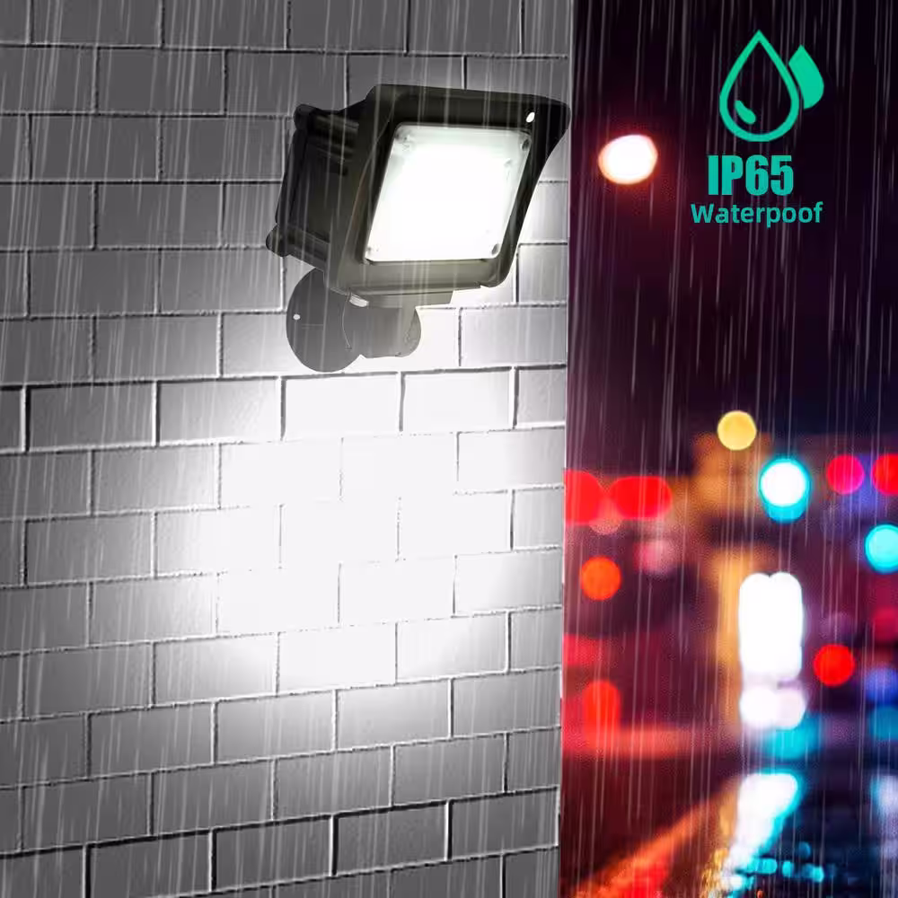 None 150-Watt Equivalence 120-Degree Bronze Integrated LED Outdoor Flood Light with Photocell 5000k 4200 Lumens Dusk to Dawn