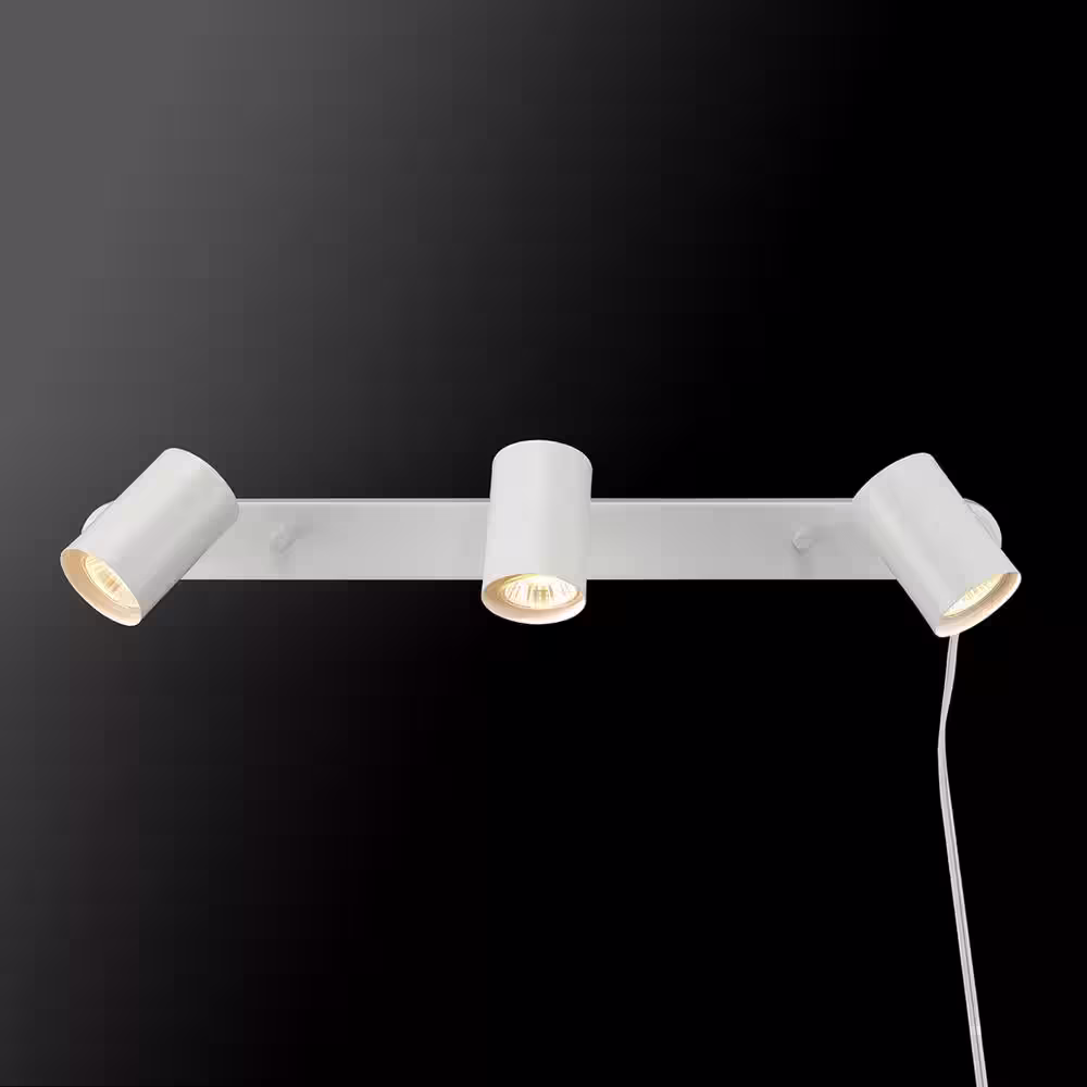 Globe Electric Dale 1.85 ft. 3-Light Matte White Plug-In Linear Track Lighting Kit