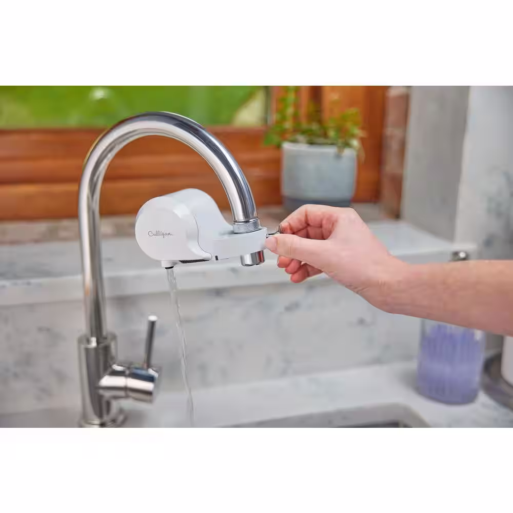 Culligan Faucet Mount Water Filtration System White