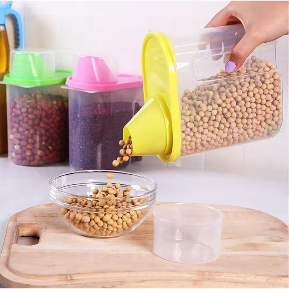 Basicwise Small BPA-Free Plastic Food Saver, Kitchen Food Cereal Storage Containers with Graduated Cap (Set of 3)