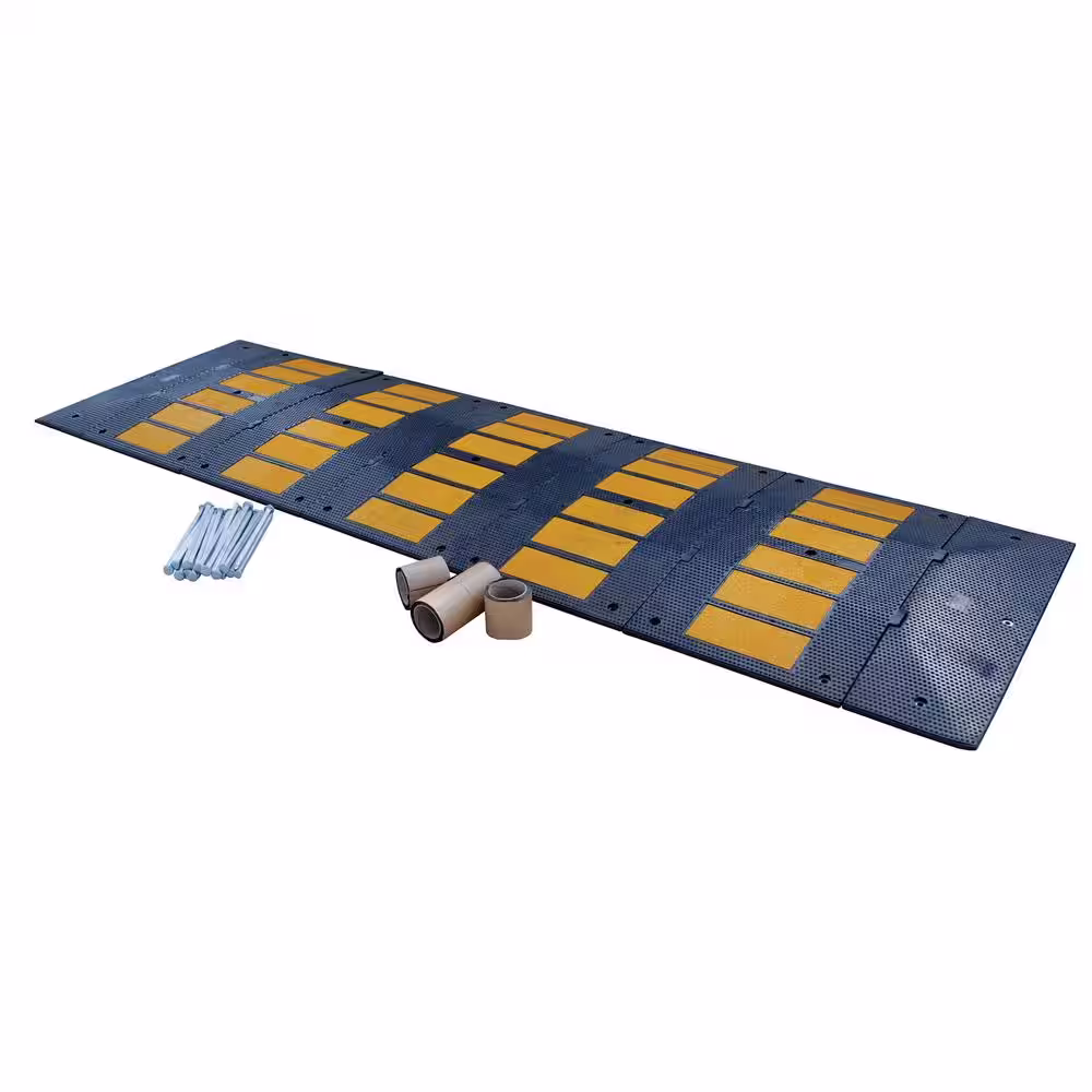 Vestil 35.25 x 120 in. Rubber Speed Bump - Asphalt