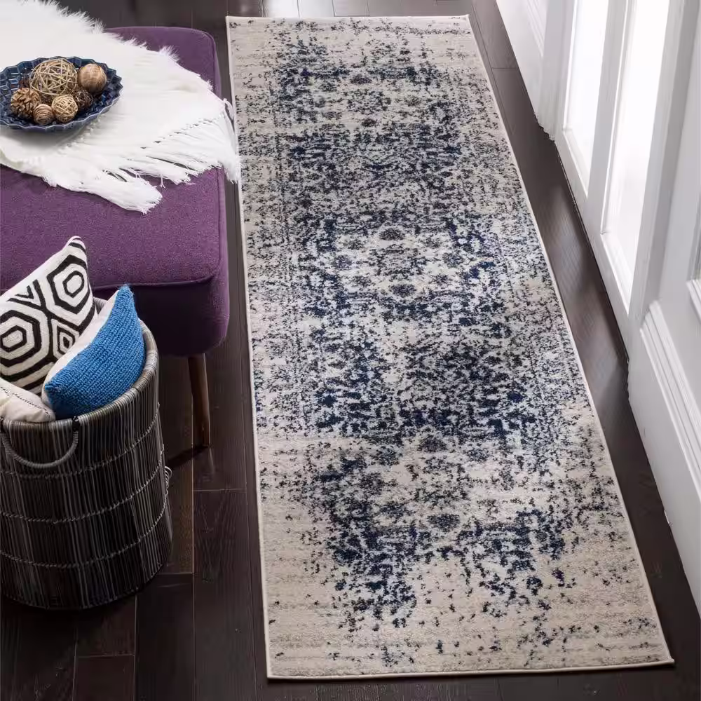 SAFAVIEH Madison Cream/Navy 2 ft. x 16 ft. Geometric Runner Rug