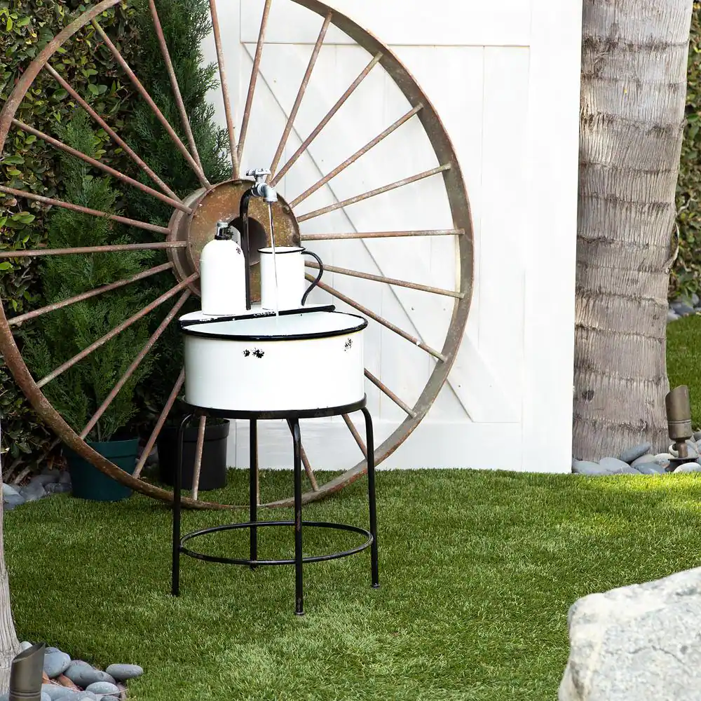 Alpine Corporation 34 in. Tall Outdoor Antique Metal Sink Water Fountain, White