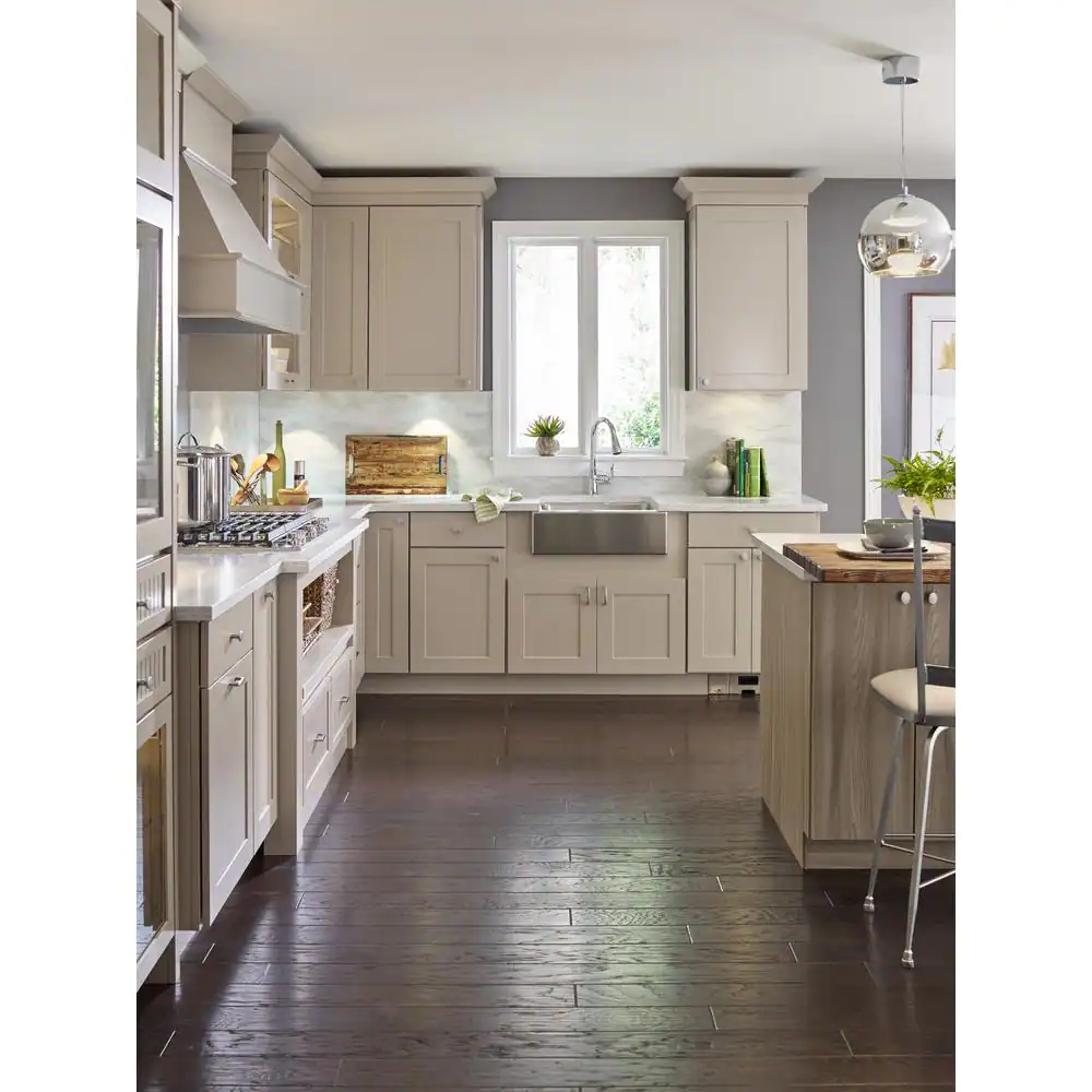 Shaw Canyon Hickory Shadow Hickory 3/8 in. T x 5 in. W Engineered Hardwood Flooring (23.7 sqft/case)