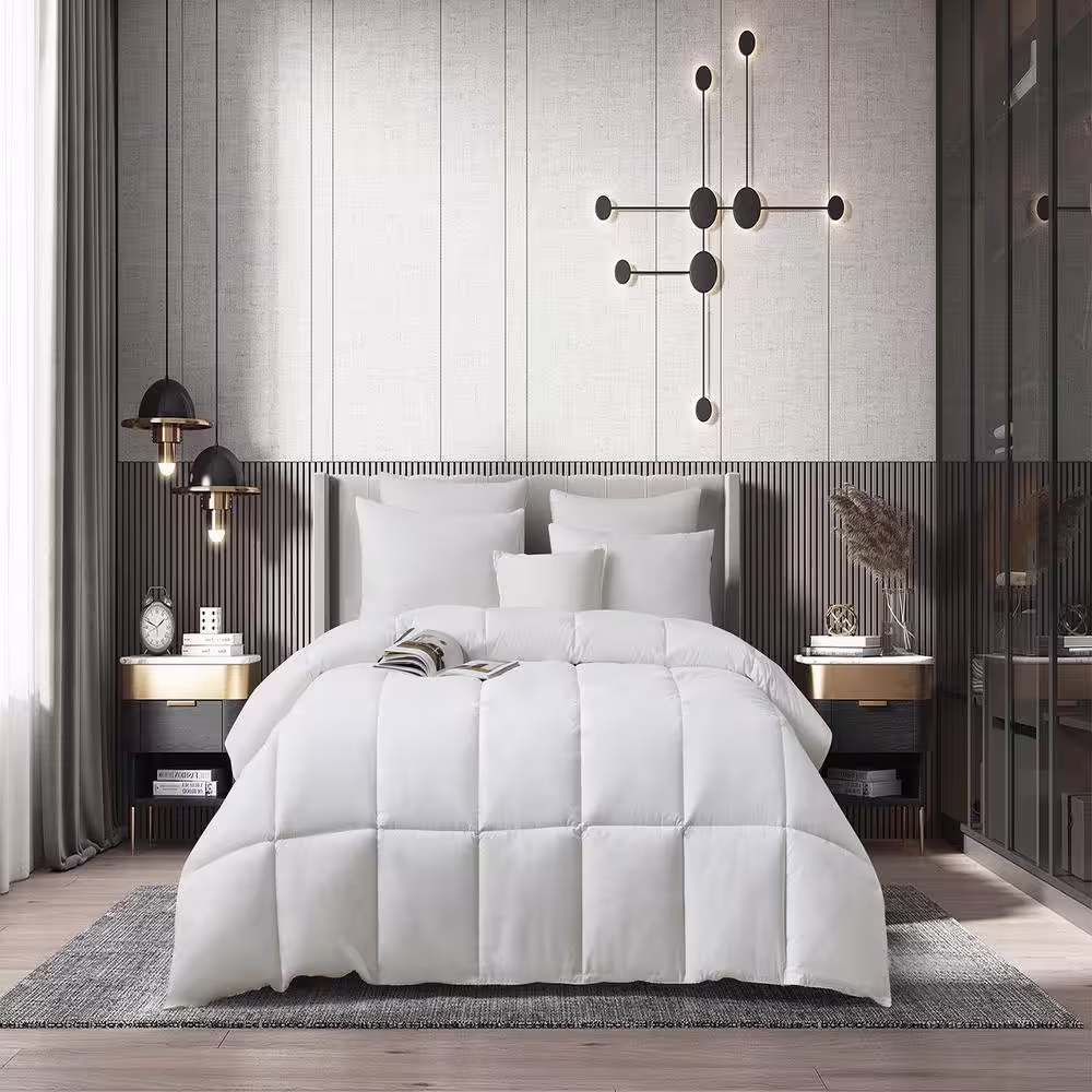 Martha Stewart Living Tencel Cotton Blend Tencel Polyester-Filled Down Alternative All Seasons King Comforter