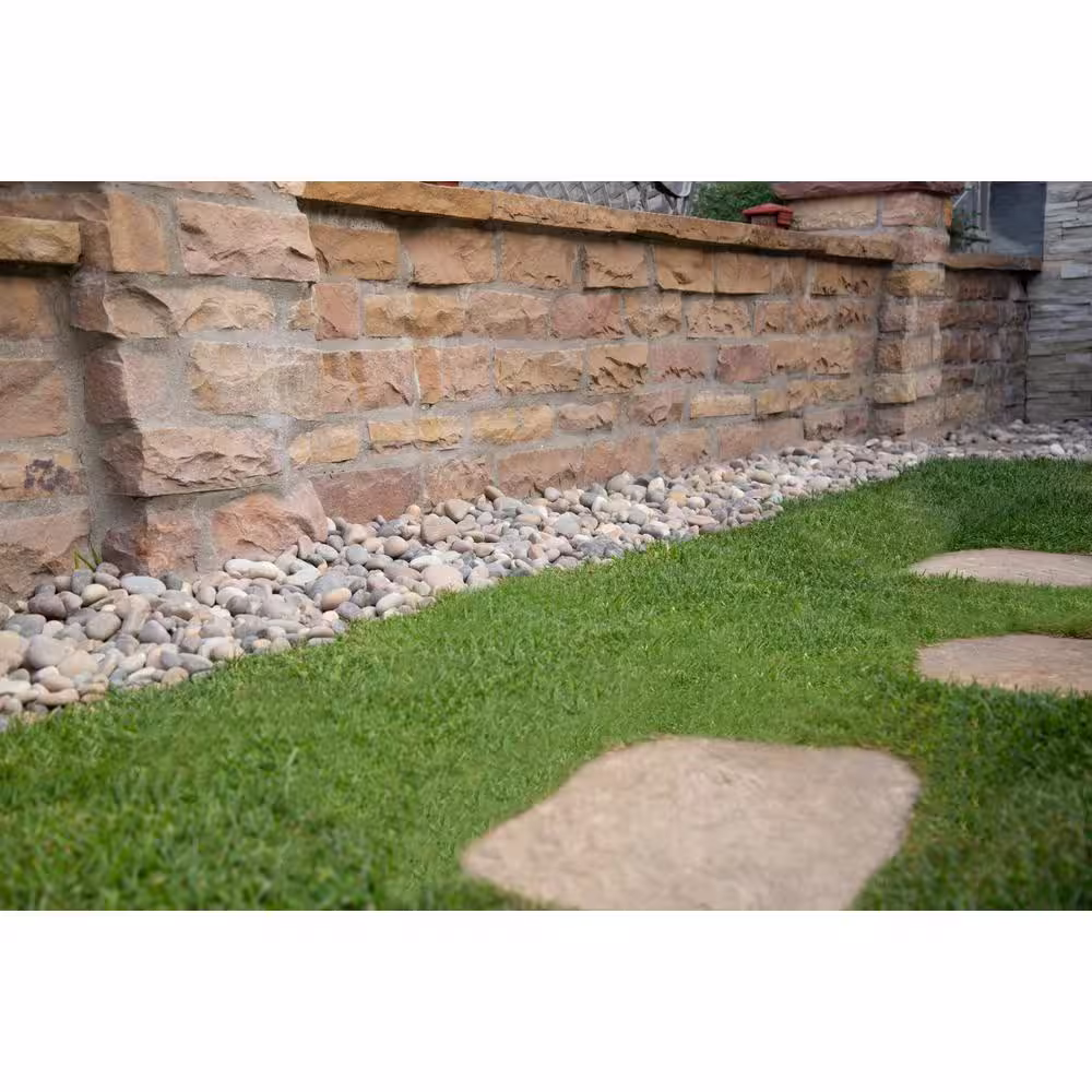MSI Multi-Colored 0.5 cu. ft. Small (1 in. to 2.5 in.) Pebbles (Crate/Covers 375.94 cu. ft. /Pallet