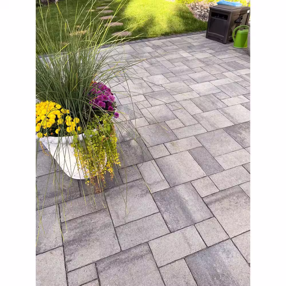 None Tahoe Patio-on-a-Pallet Rectangle Cascade Concrete Paver (114-Pieces/70.5 sq. ft./Pallet)