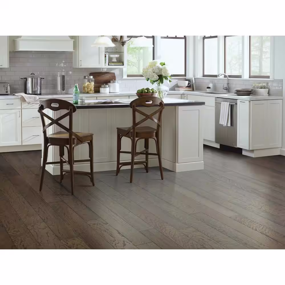 Shaw Greenville Haven Hickory 3/8 in. T x 5 in. W Distressed Engineered Hardwood Flooring (23.7 sqft/case)