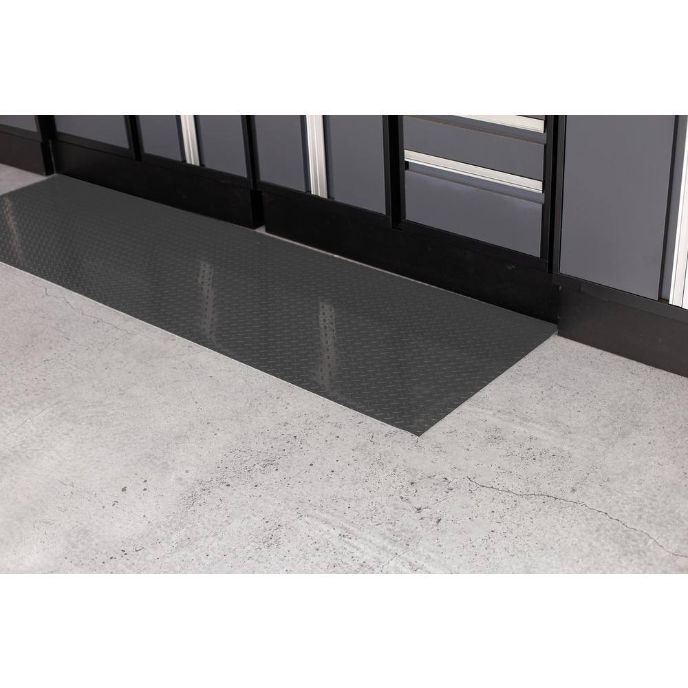 G-Floor Diamond Tread 27 in. W x 96 in. L Slate Grey Commercial Grade Vinyl Performance Garage Flooring Runner