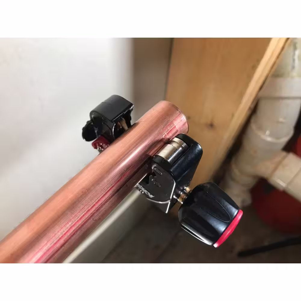 Husky 1-1/8 in. Quick-Release Mini Tube Cutter