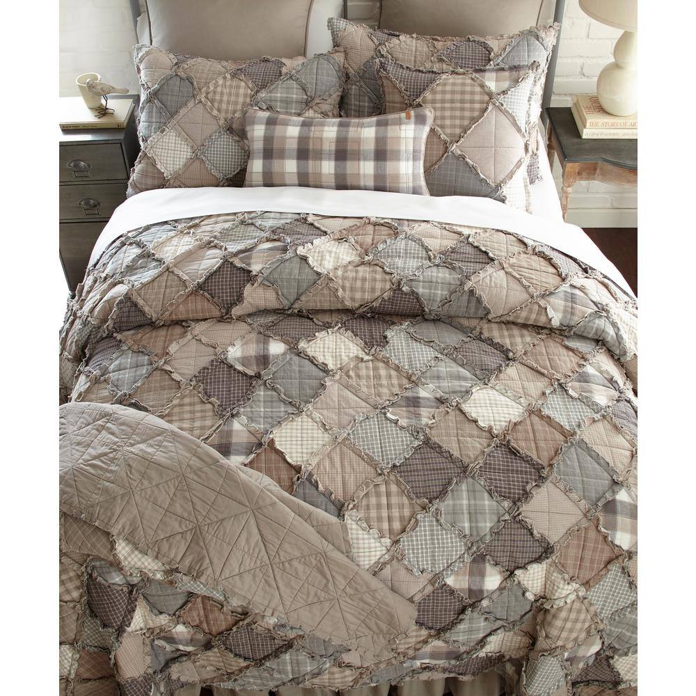 DONNA SHARP Smoky Mountain Grey and White Geometric Polyester 18 in. x 18 in. Throw Pillow