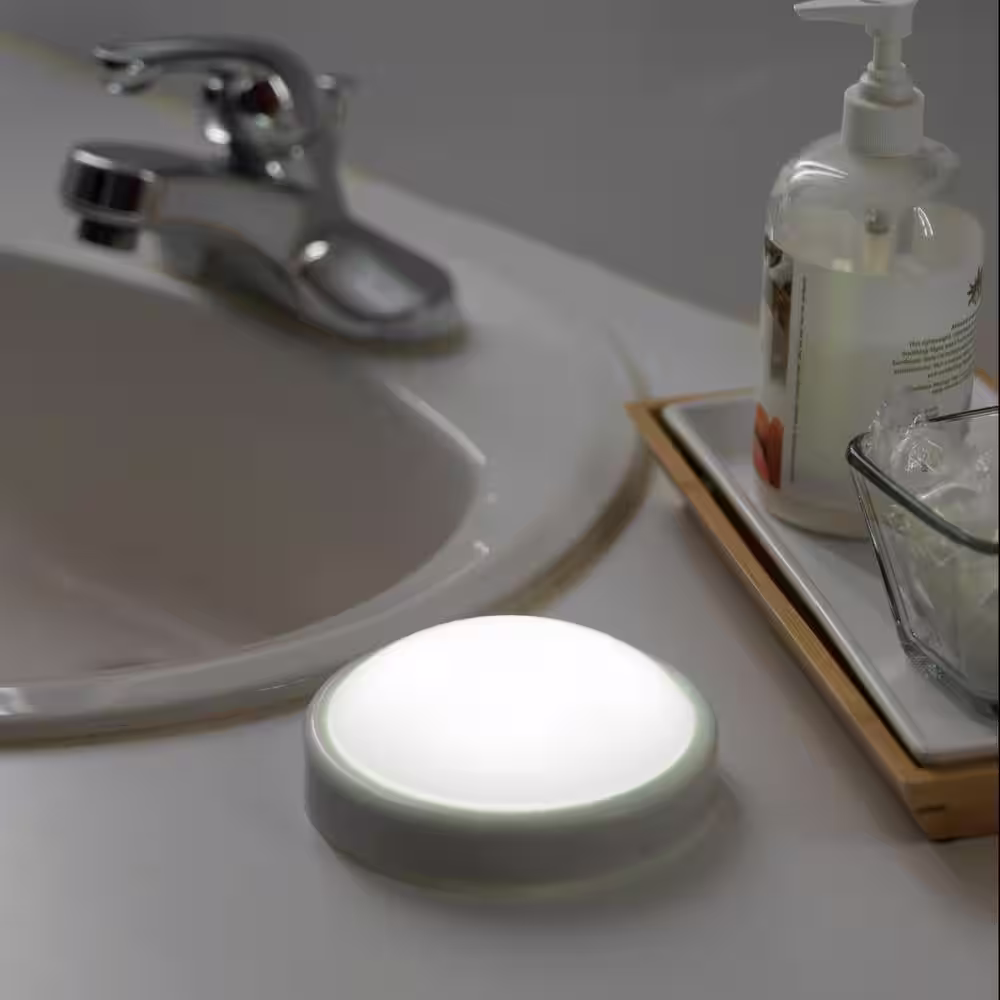 Light It! 30302-308 Luna LED Tap Light, White