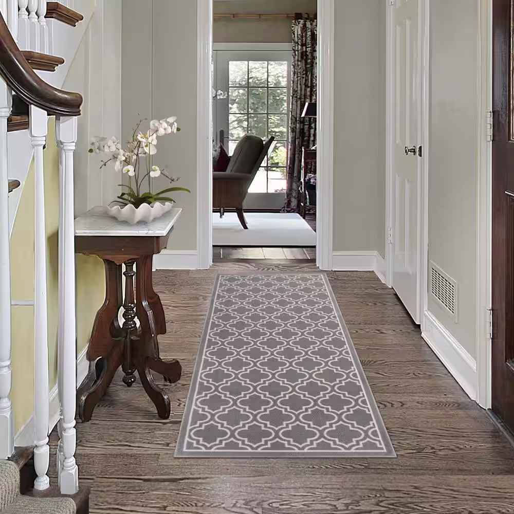 TrafficMaster Trellis Grey 2 ft. x 5 ft. Trellis Polyester Accent Rug