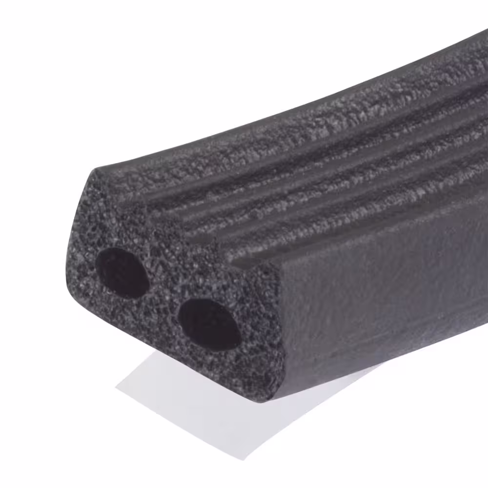 M-D Building Products 10 ft. Black Large Rubber Auto & Marine Weatherseal for All Climates