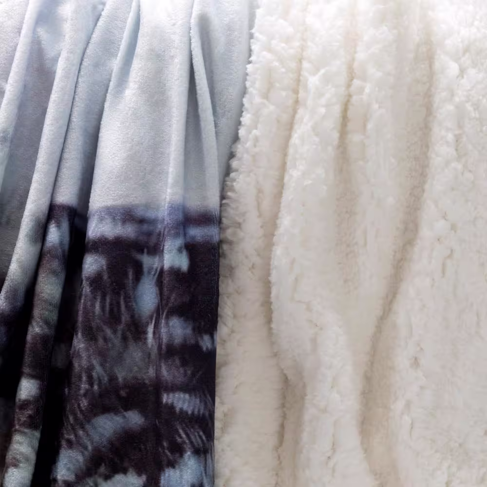 Lavish Home Multi-Color Owl Print Sherpa Fleece Blanket