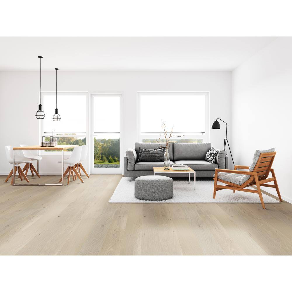 A&A Surfaces Woodridge Amadeus Oak 7 mm T x 6.5 in. W x 48.03 L Engineered Oak Waterproof Hardwood Flooring (21.67 sq. ft./case)