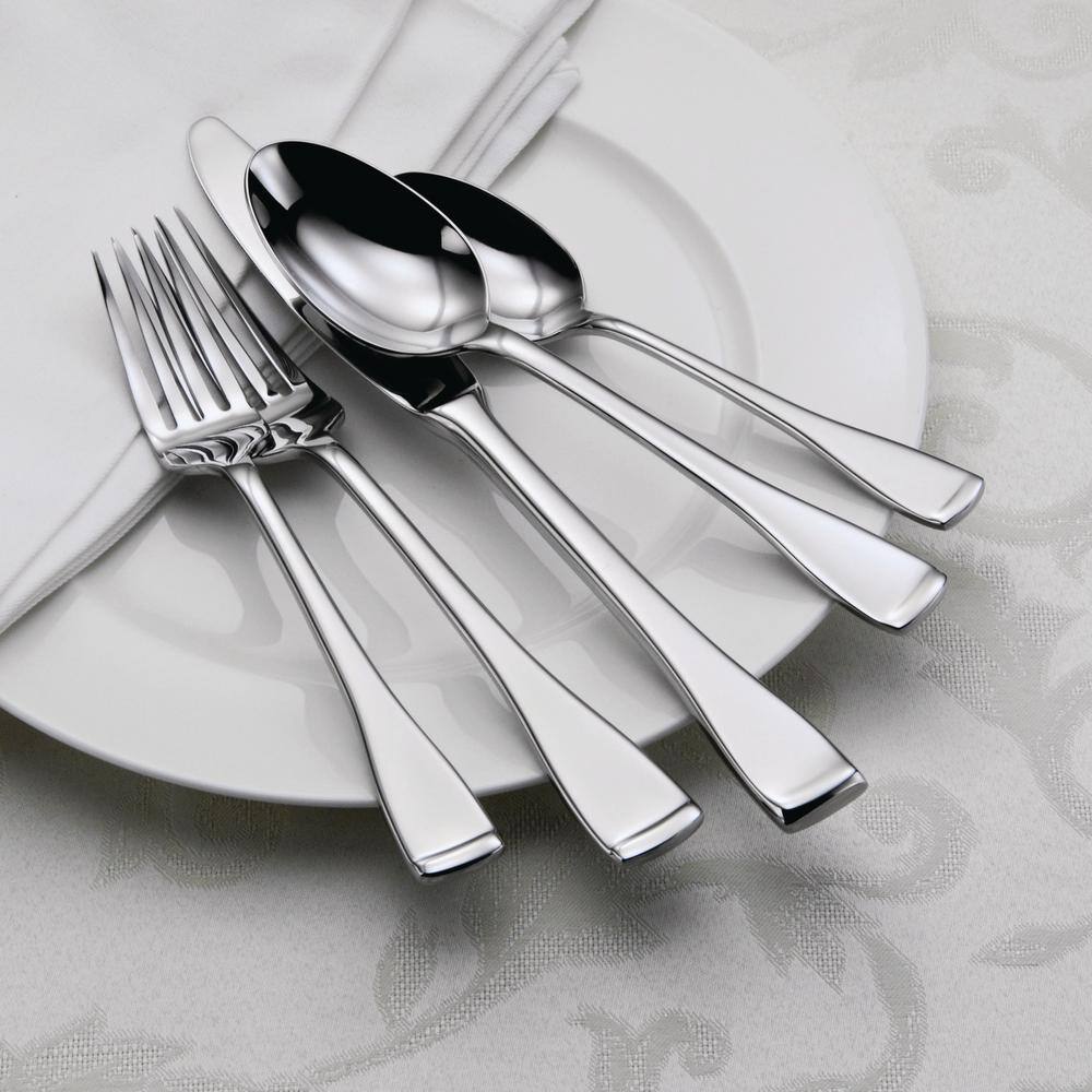 Oneida Voss II 18/0 Stainless Steel Dinner Knives (Set of 12)