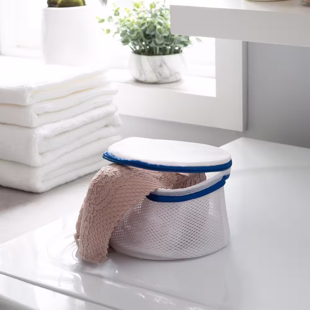Woolite Mesh Bra Wash Bag