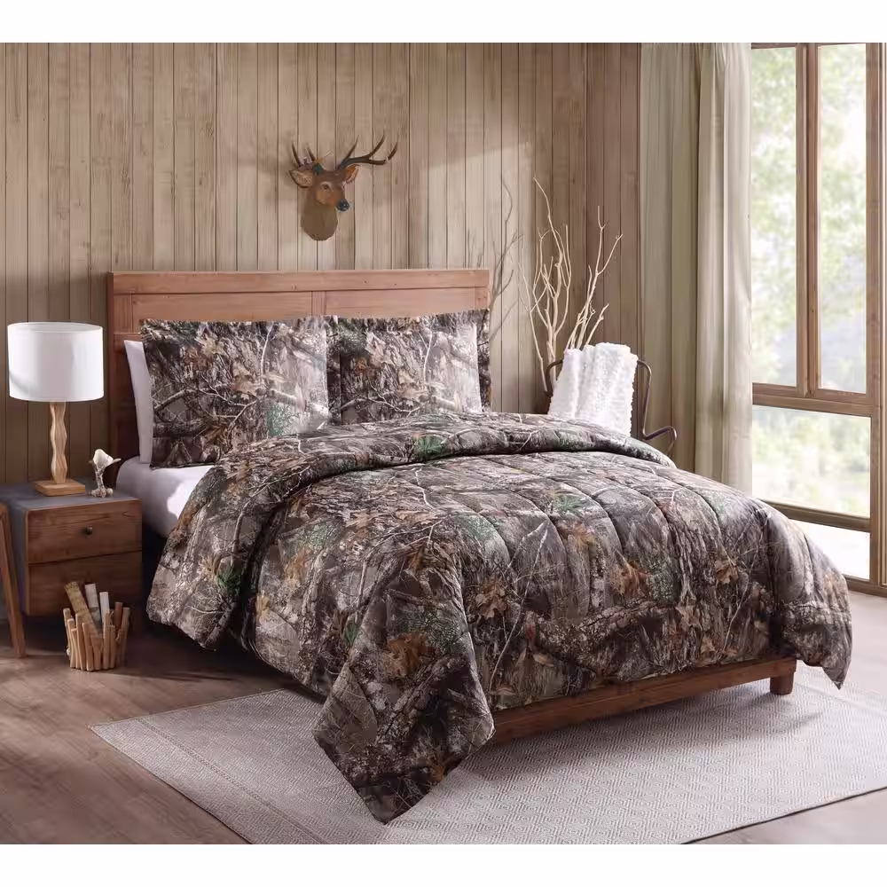 Realtree Polyester Cotton Blend Camouflage Comforter Set