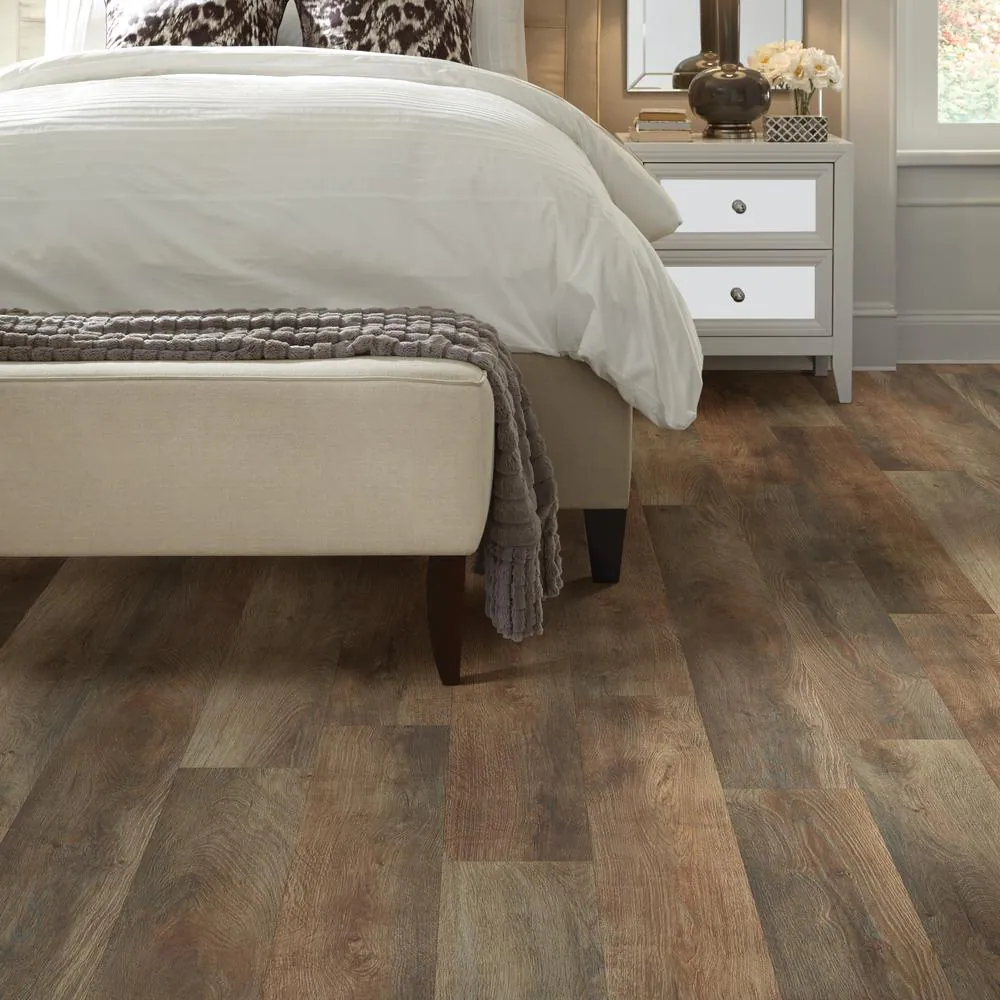 Shaw Highland Callaway 20 MIL x 7 in. W x 48 in. L Click Lock Waterproof Luxury Vinyl Plank Flooring (27.7 sqft/case)