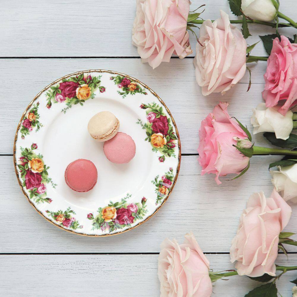 ROYAL ALBERT Old Country Roses 3-Piece Set (Teacup, Saucer and Plate 8 in.)