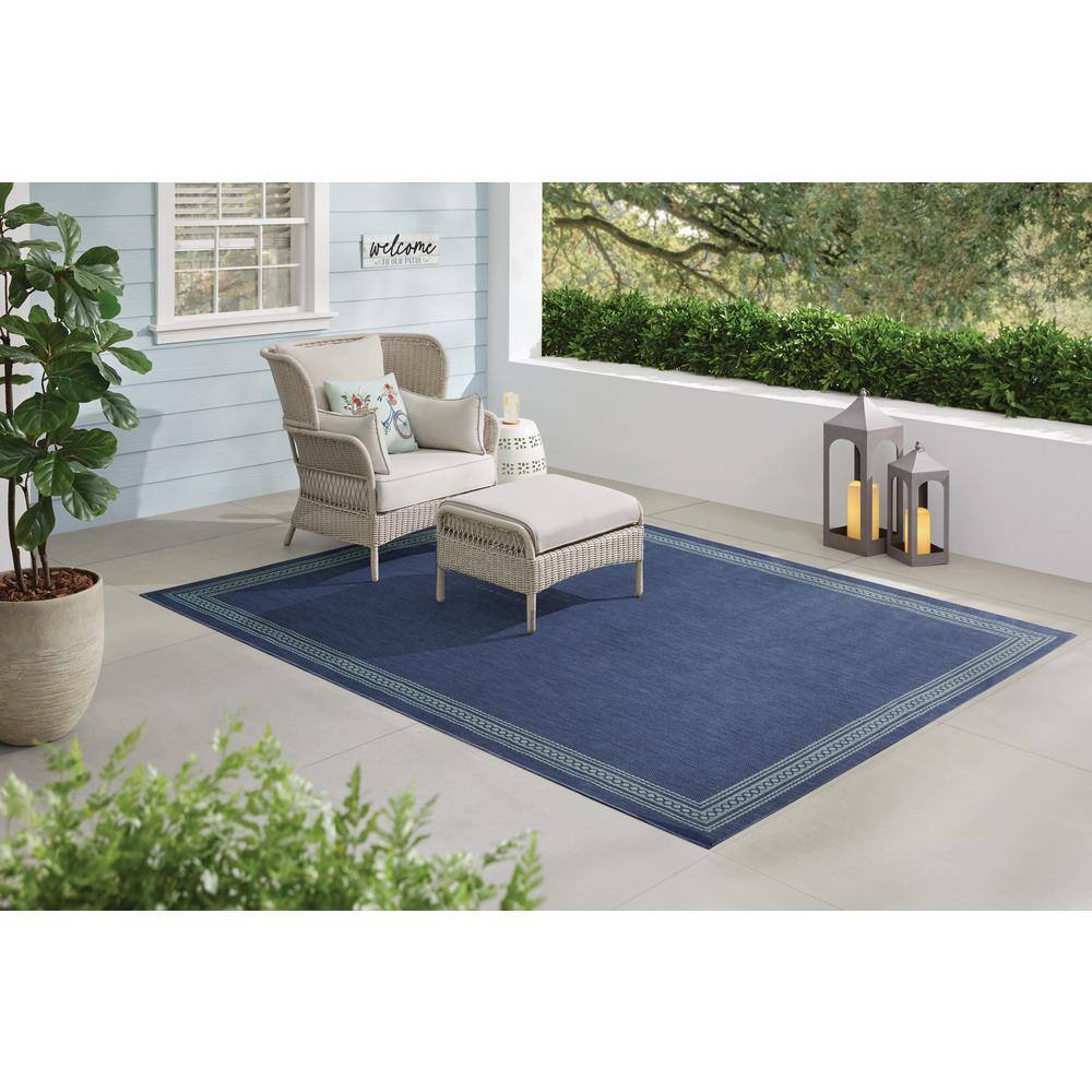 Hampton Bay Aqua/Blue 2 x 3 Border Indoor/Outdoor Area Rug